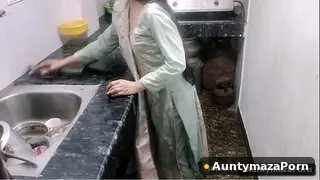 Hindi Bhabhi Aunty Foreplay